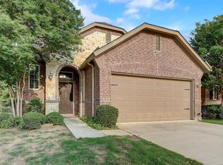 820 Sheldon Rd, Argyle, TX 76226