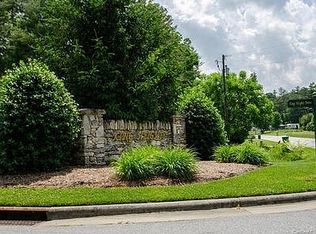 14 King View Dr, Fletcher, NC 28732