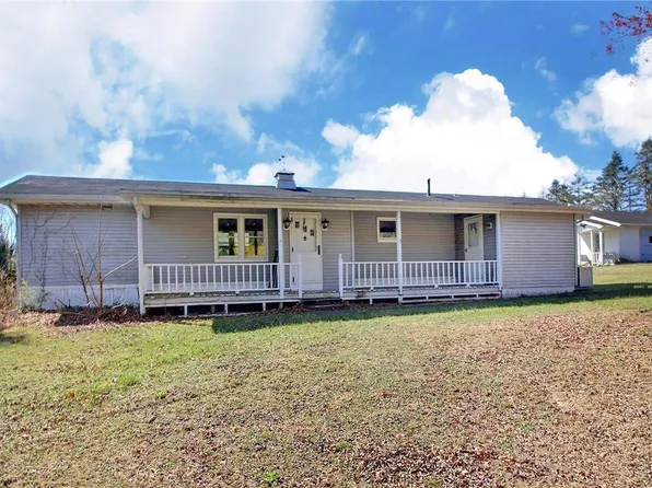 328 Beltzville Dr, Kunkletown, PA 18058