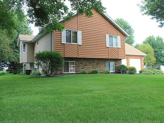 2nd image of 210 Shady Ave N