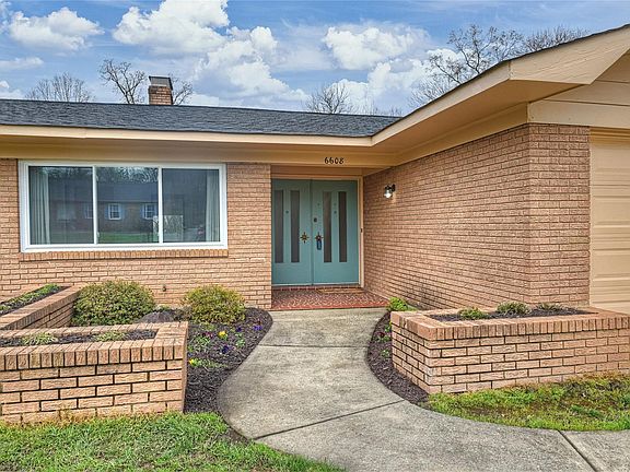 2nd image of 6608 Pawnee Dr