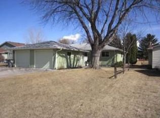 2410 Country Club Pkwy, Moorhead, MN 56560