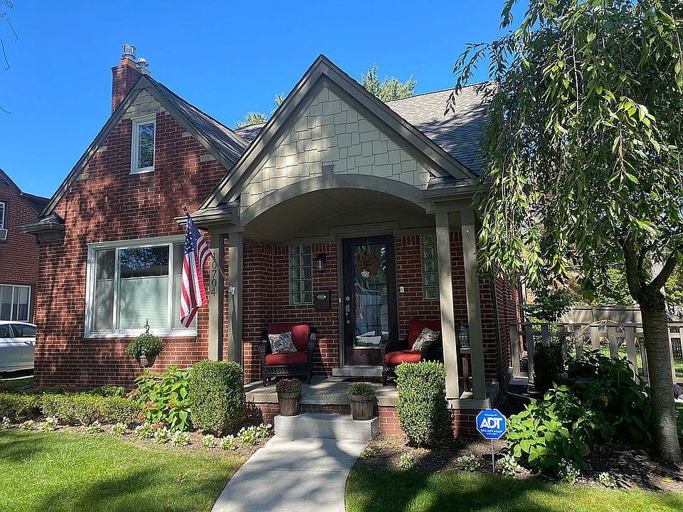 1st image of 10704 Kingston Ave