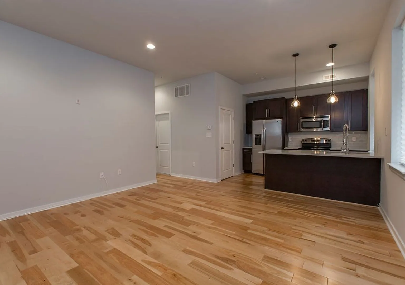 4304 Cresson St — Photo 4