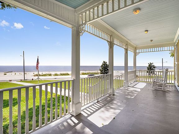 2nd image of 800 S Beach Blvd