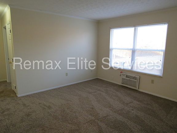 3rd image of 2641 Red Rock Blvd APT D