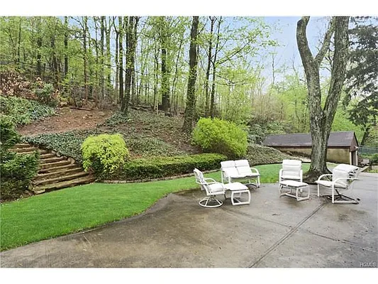 Sold by Douglas Elliman | media 17