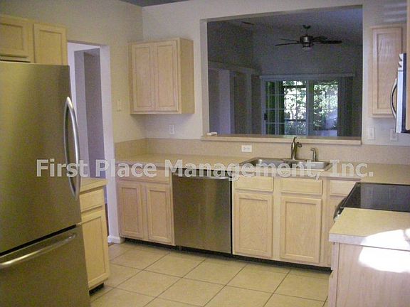 4th image of 4408 Ashfield Dr