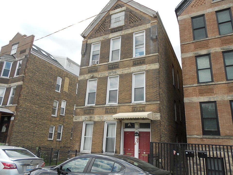 1st image of 2140 N Oakley Ave #1