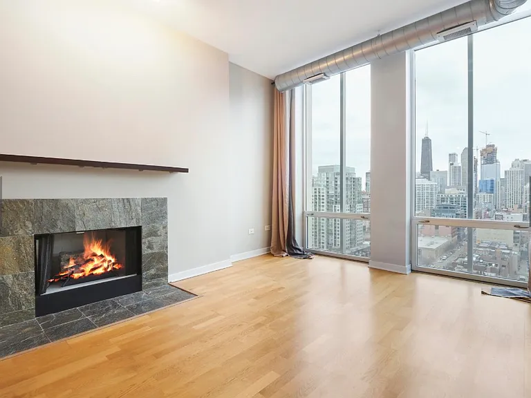 720 N Larrabee St #1706N — Photo 4
