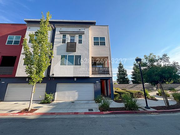 2nd image of 439 Ellicott Loop