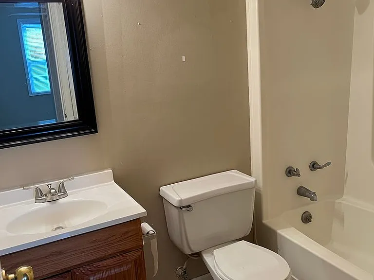 1601 E Fort Wayne St #5 — Photo 4
