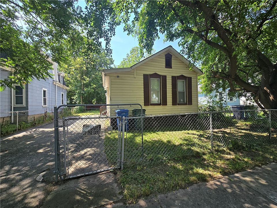 1st image of 149 Champlain St