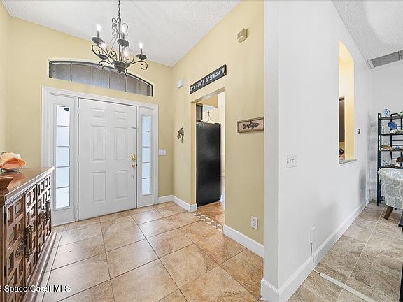 4th image of 2470 Wild Wood Dr