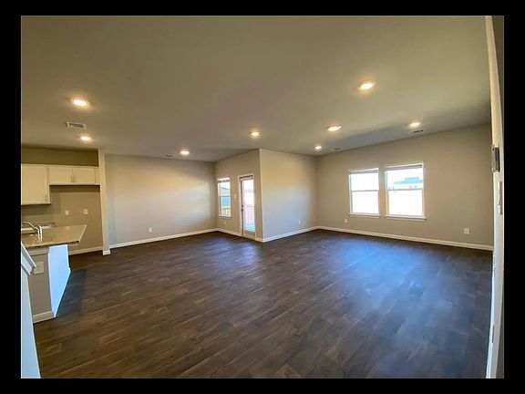 5th image of 249 Sky Meadows Cir
