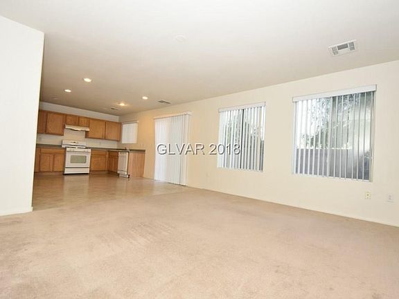 3rd image of 5211 Valencia Crest Ave