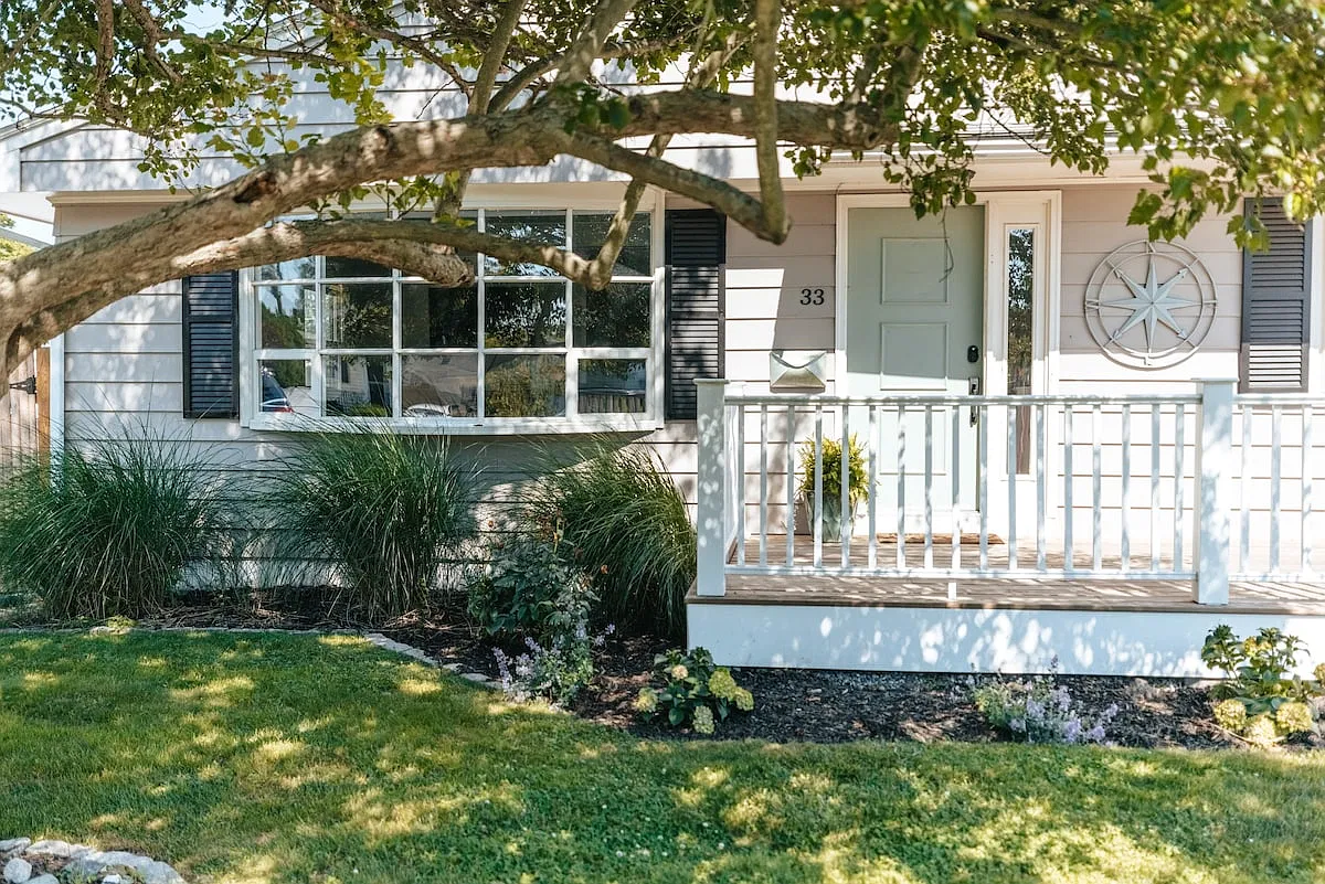 5 bed, 1408 sqft, $4,350 — Photo 2