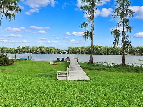 3rd image of 5167 LAKECASTLE DRIVE