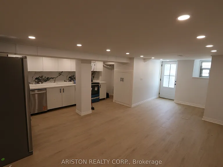 71 Pembroke St — Photo 5