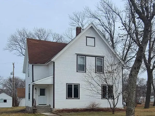 156 3rd Ave W, Hanley Falls, MN 56245