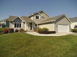 16229 Harmony Path, Lakeville, MN 55044