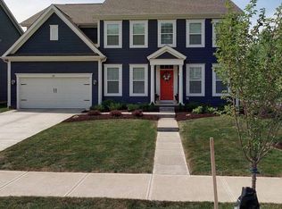 811 Memories Ln, Westerville, OH 43081