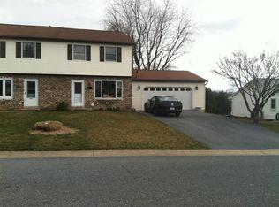 335 Arlene Dr, Mountville, PA