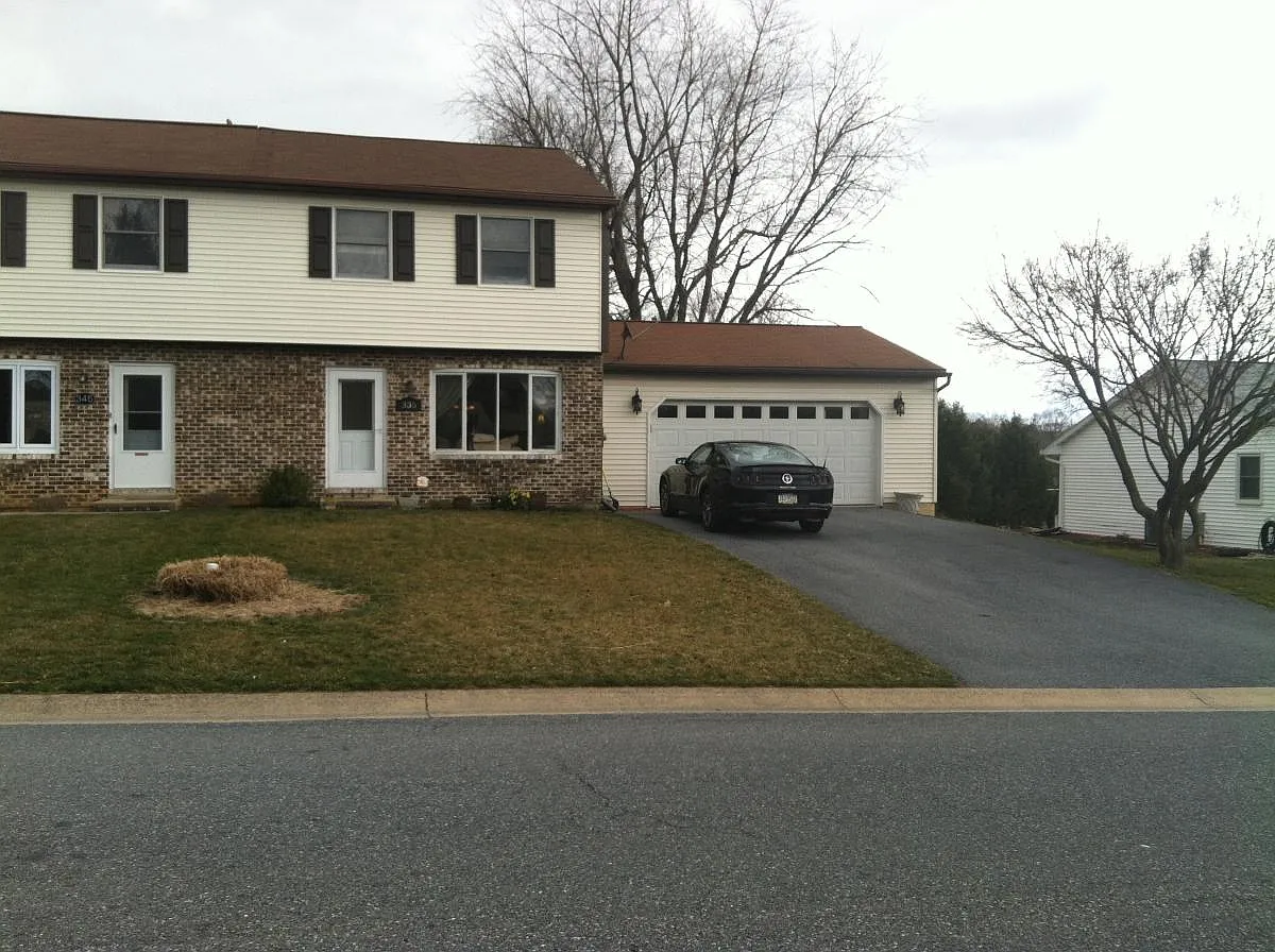 335 Arlene Dr photo 1
