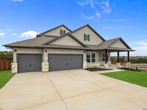 3rd image of 2315 Carson Cove
