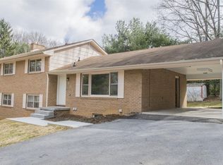 601 Piedmont St, Blacksburg, VA 24060