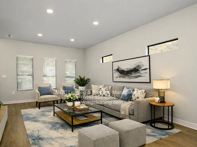 238-244 Persimmon Rd — Photo 3