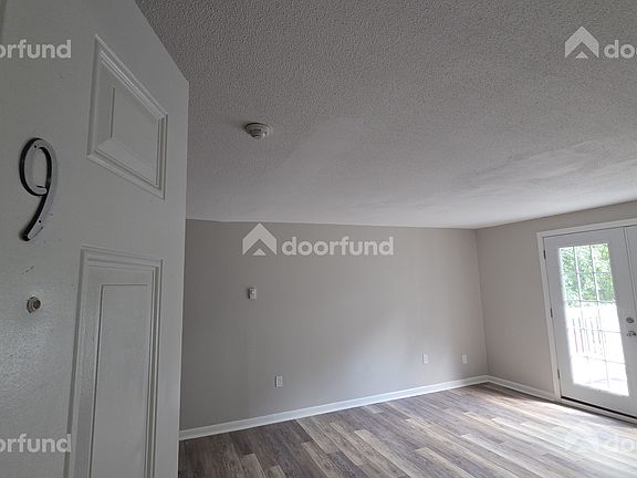 5th image of 208 Columbus St APT 9