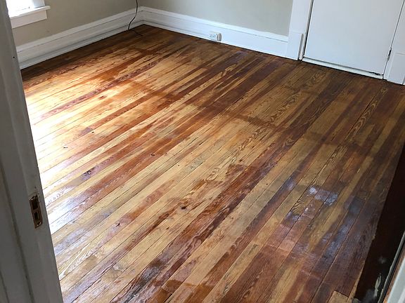 4th image of 14710 Clifton Blvd