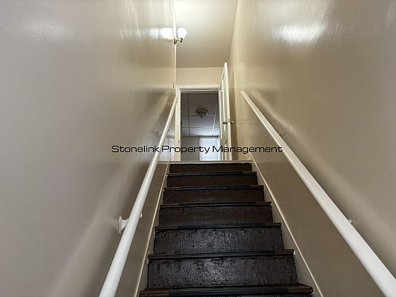 4th image of 1-15 Langsberries Ave #3