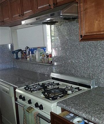 3rd image of 323 W Lohart Ave