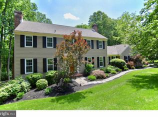907 General Wayne Dr, West Chester, PA 19382