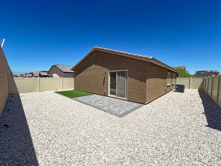 6797 Warthog Ave — Photo 18
