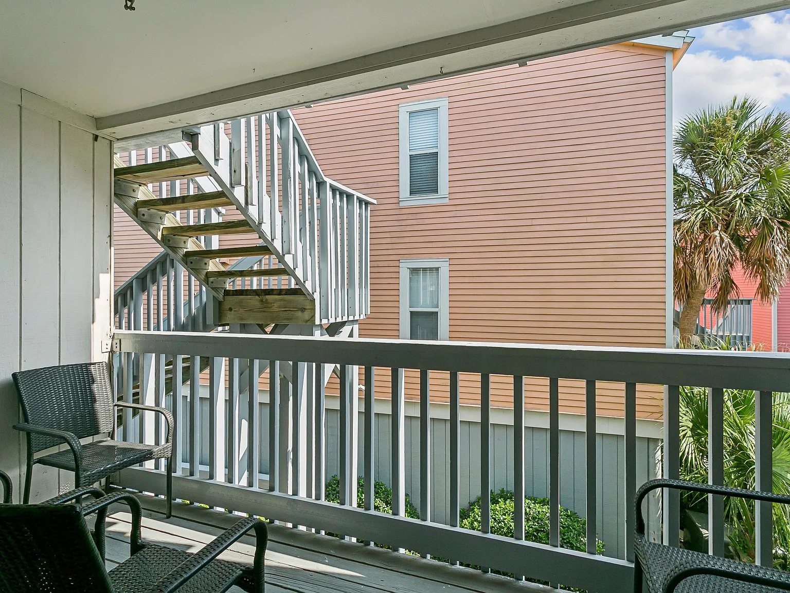1650 Via De Luna Drive - B3 — Photo 2