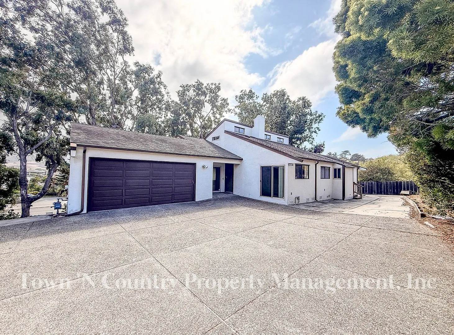 Spacious 3-Bedroom Carmel Home with 2-Car Garage & Balcony — Photo 1