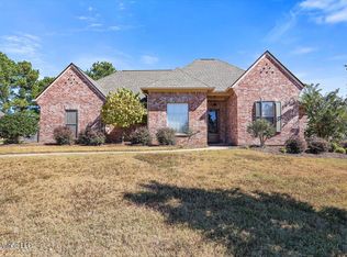 200 Herrington Cv, Madison, MS 39110
