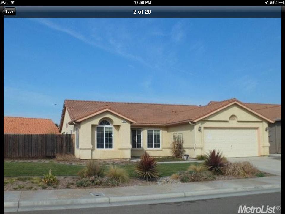 1st image of 661 Woodbridge Ct
