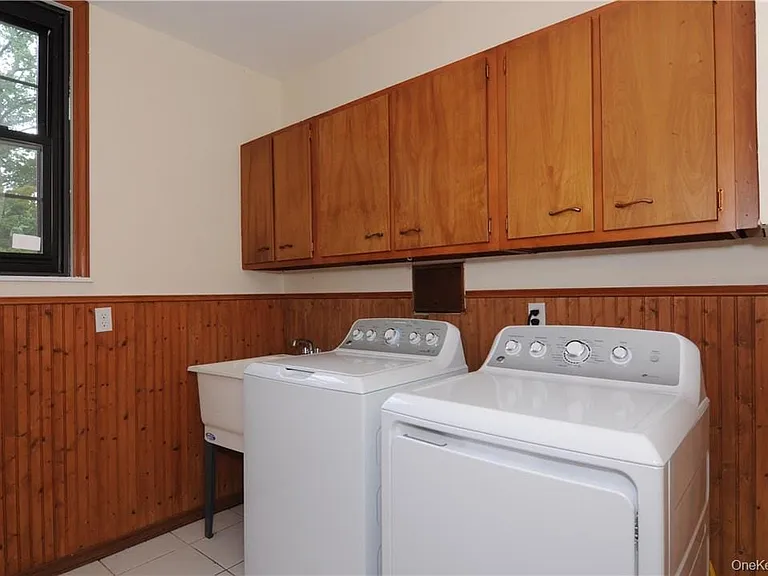 136 Harriman Rd #2 — Photo 12