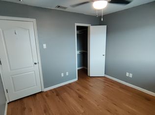 2124 Bordeaux Dr #3, Carrollton, TX 75007