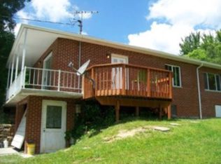 49 Buckingham Ln, Mount Nebo, WV 26679