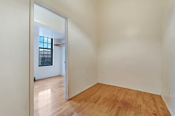 Rented by Compass | media 8