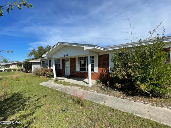 5217 N Lakewood Dr, Panama City, FL 32404