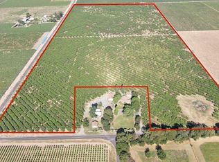 21167 N Tretheway Rd, Acampo, CA 95220