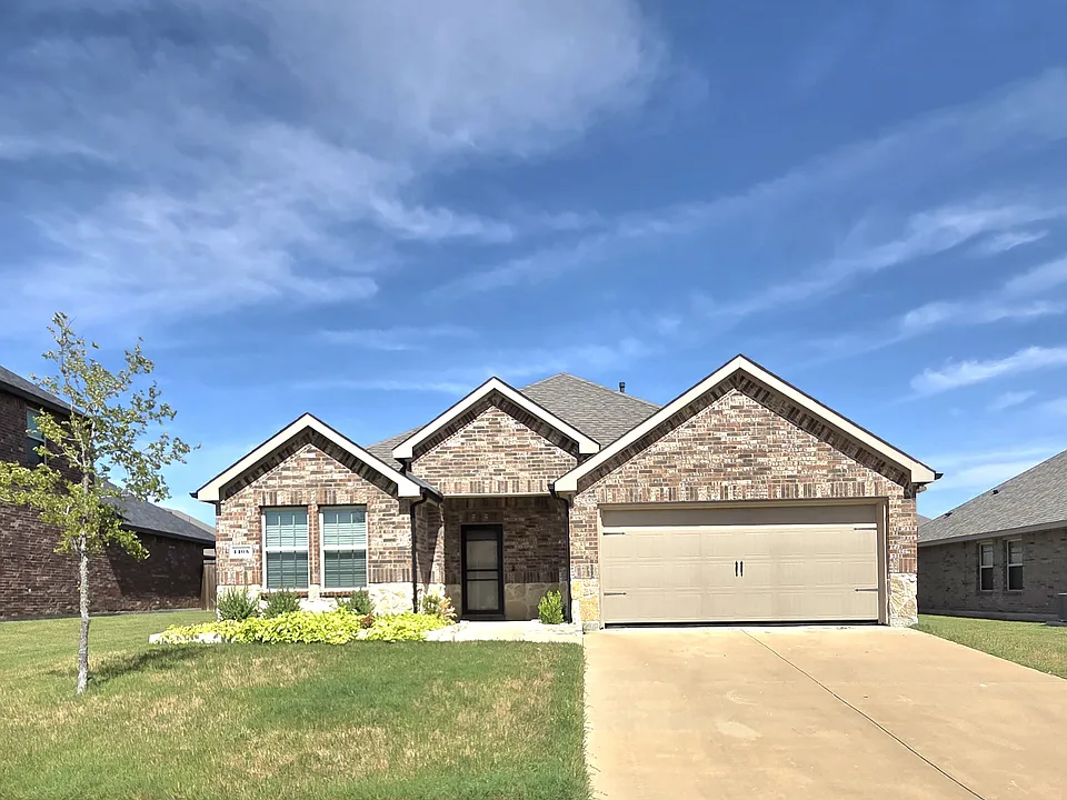 1105 Maverick Way