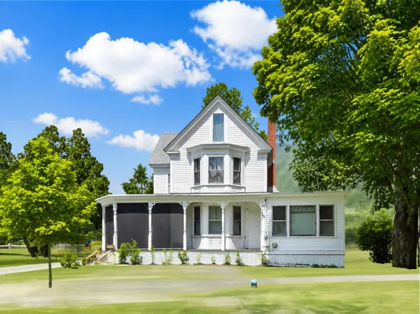 (undisclosed Address), Brentwood, NH 03833