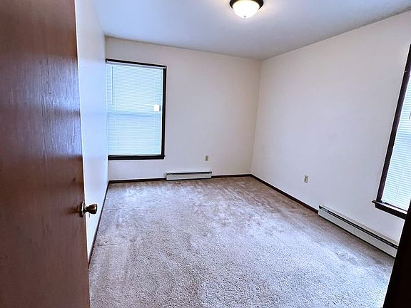 3rd image of 421 Colfax St #3